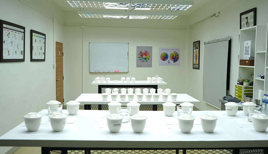 Cupping-room